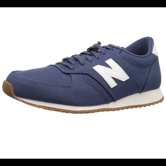 New balance shoes - Picture 3 of 4